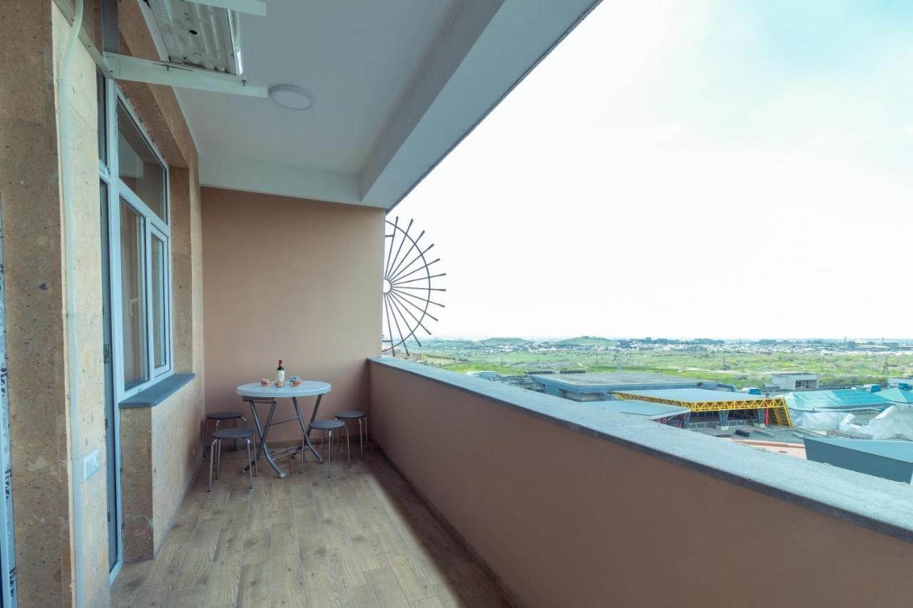 Stay Inn Apartments Near Dalma Garden Mall Yerevan Exterior photo